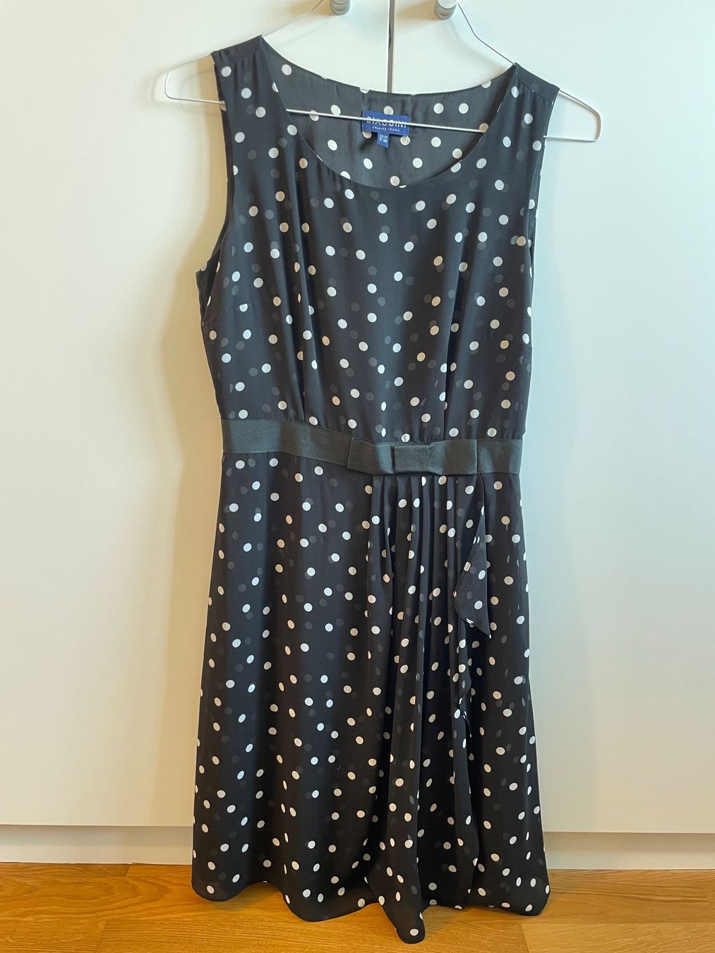 Vestiti: Kleid mit Polkadots Schwarz/weiss Gr. 38 – Usato da Gockhausen venduto da AnneT07
