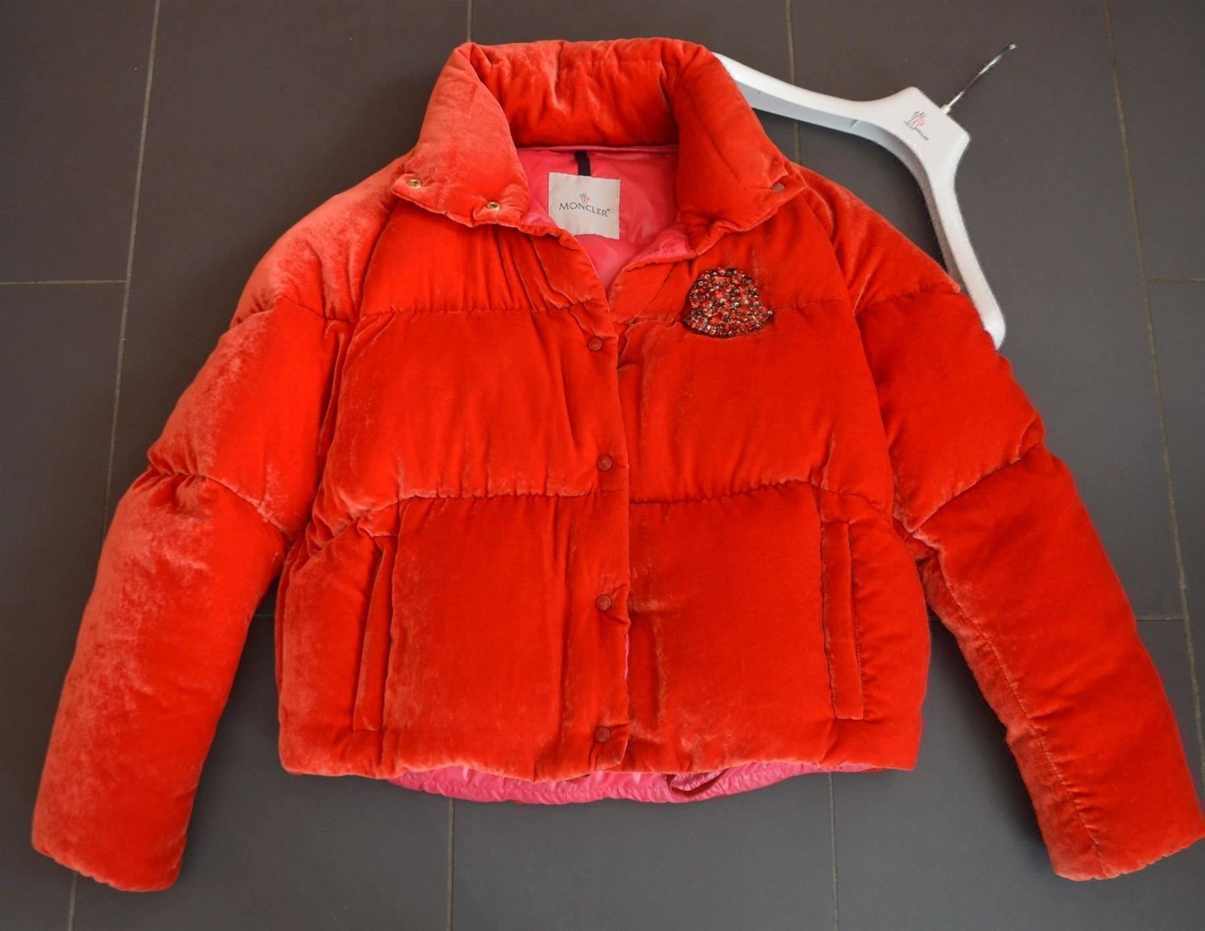 Moncler Giacche: Daunenjacke / doudoune en velours Moncler .2 – Usato da Collonges venduto da Auganien 1
