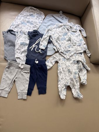 Baby Clothing Bundle Carter's nb - 3 Months 12 Pieces