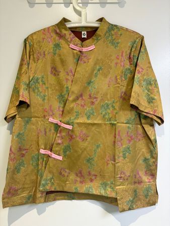 Une belle blouse de style chinois