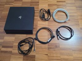 PS 4 Pro 1 TB mit Kabeln ab 1 Fr.-