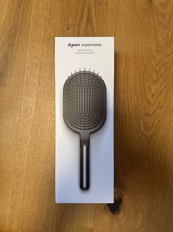 Sèche-cheveux: Dyson Supersonic Haarbürste – D'occasion à Bern par dingodachs