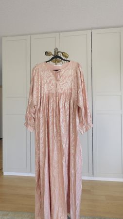 Dress Pink patterned long sleeve Size XL-XXL