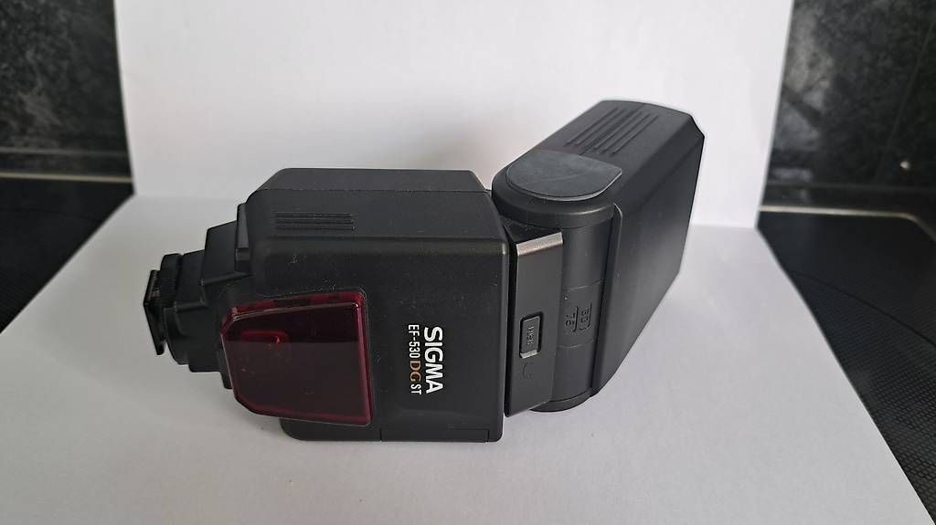 Sigma Flash: Sigma Kamerablitz EF-530 DG ST – Usato da Berikon venduto da minouvanE
