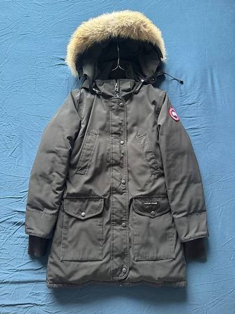 Canada Goose Schwarze Winterjacke Damen Parka Grösse S