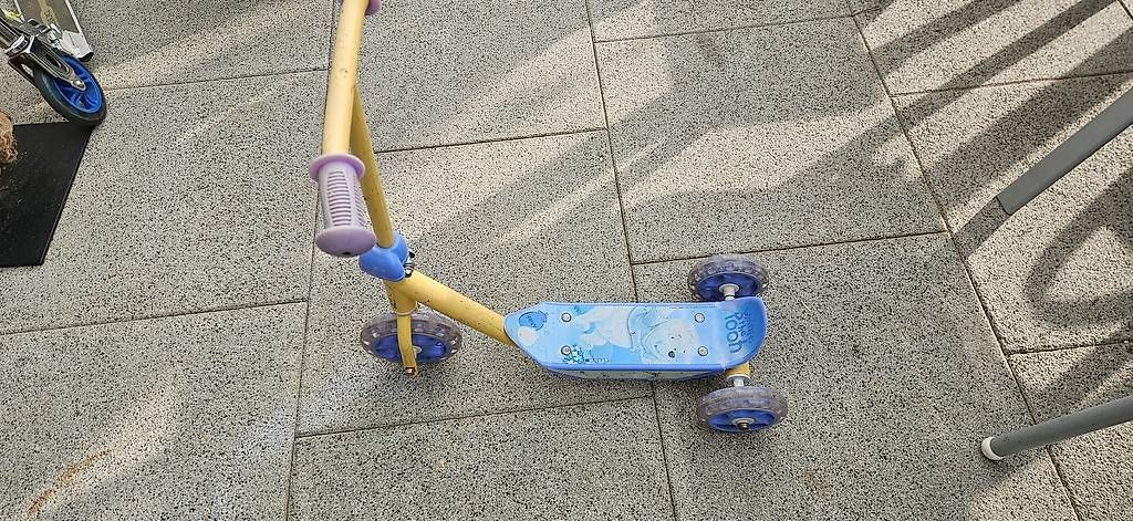 Veicoli per bambini: Tretroller – Usato da Aarau Rohr venduto da Adoxa