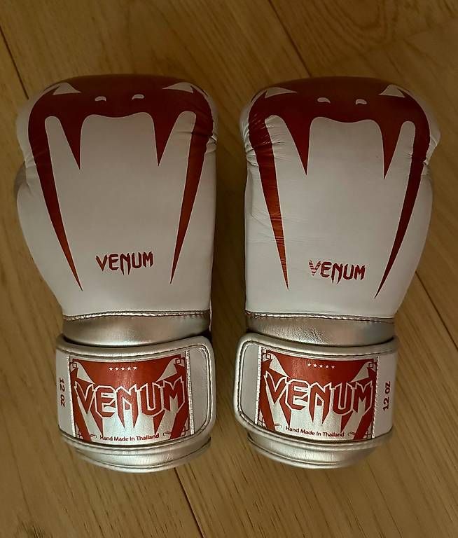 Handschuhe & Handstulpen: Venum Boxhandschuhe Leder – Gebraucht aus Dietikon von inf_xq5h 1