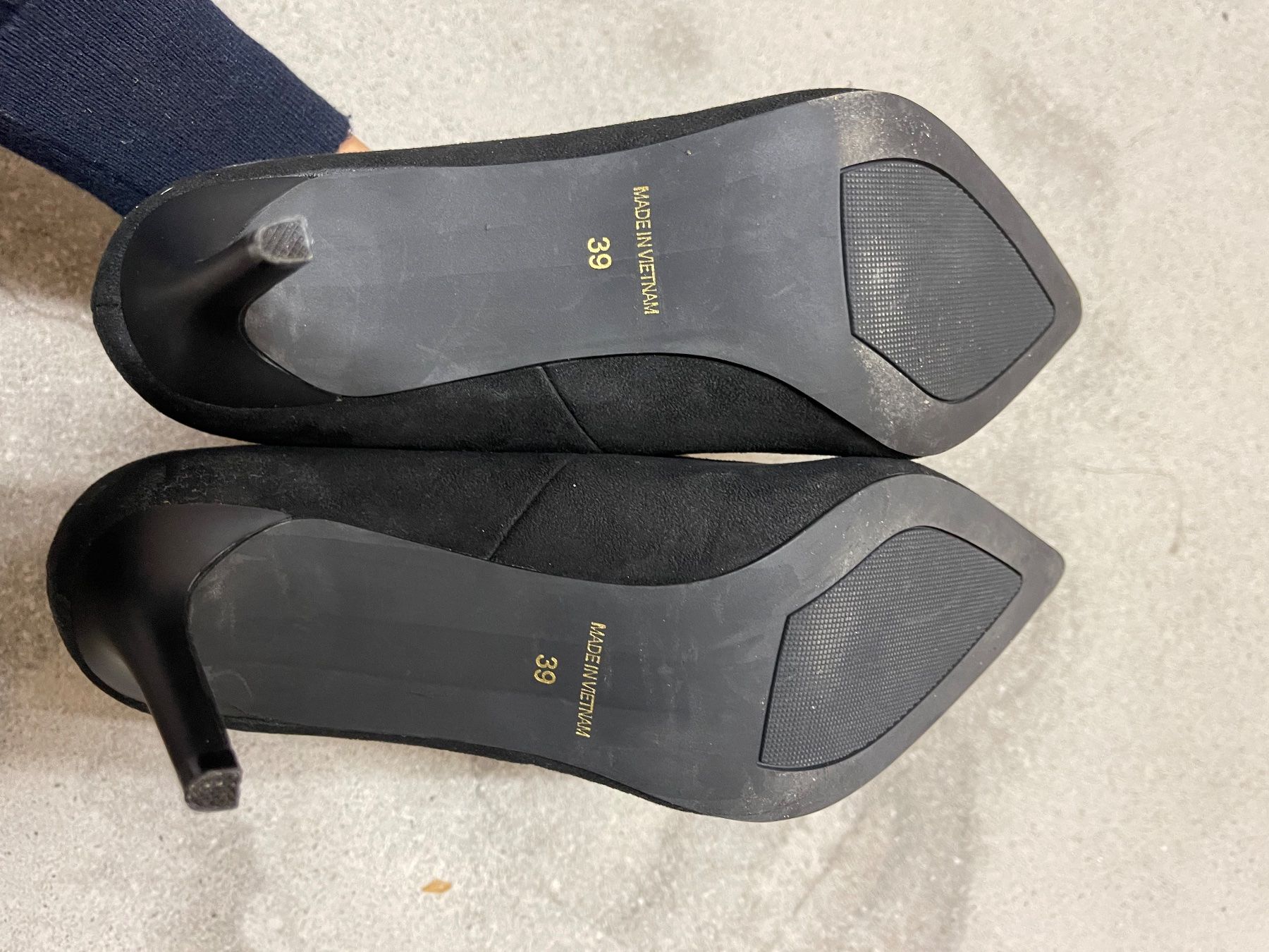 Damenschuhe: New pumps with handmade embroidery – Neu und originalverpackt aus Zürich von Alpen209 3