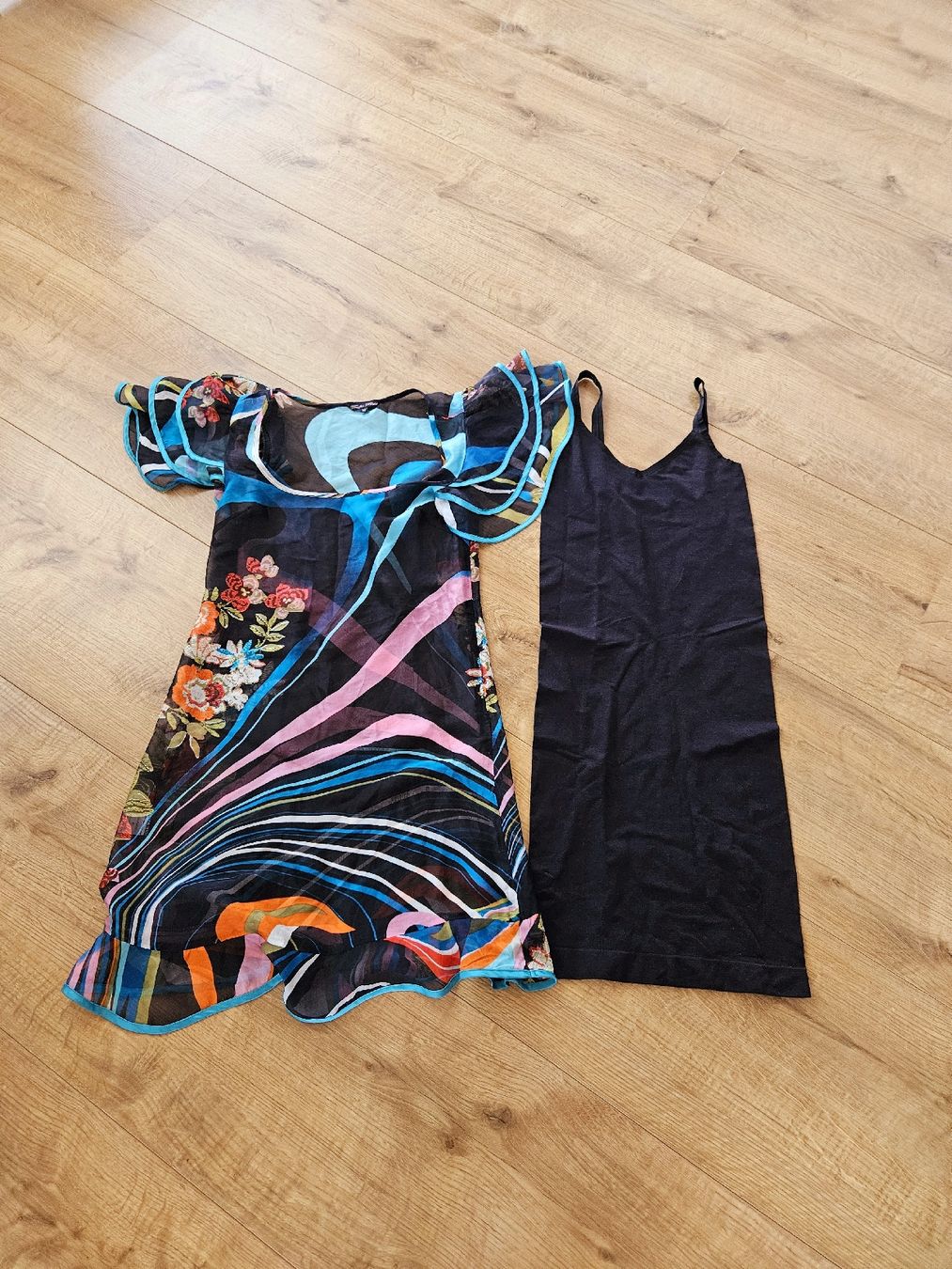 Vestiti: Kleid von Traffic People Gr.XS – Nuovo (secondo la descrizione) da Rhäzüns venduto da inf_rcj7 3
