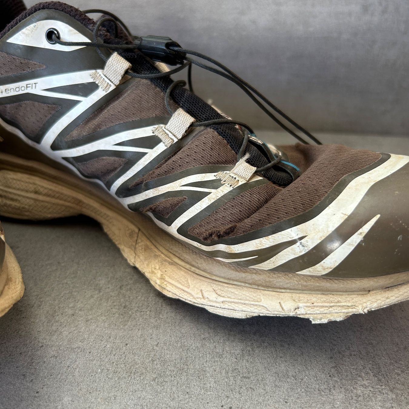 Scarpe da uomo: 2000s Salomon XT-6 Wren Kangaroo – Usato da Bern venduto da shoprestoredvintage 4