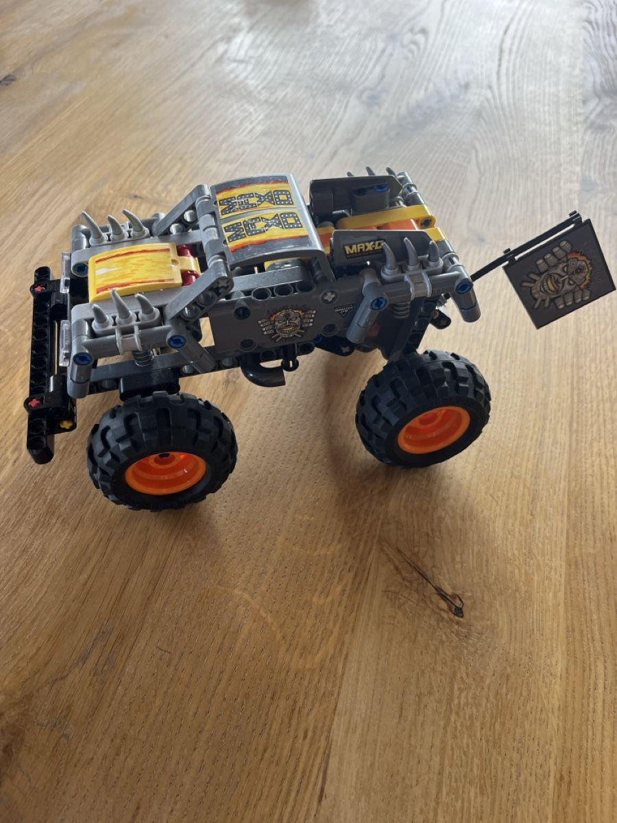 Lego Giocattoli: Lego Technic 42119 Monster Jam – Usato da Nuglar venduto da yve_8zdn 2