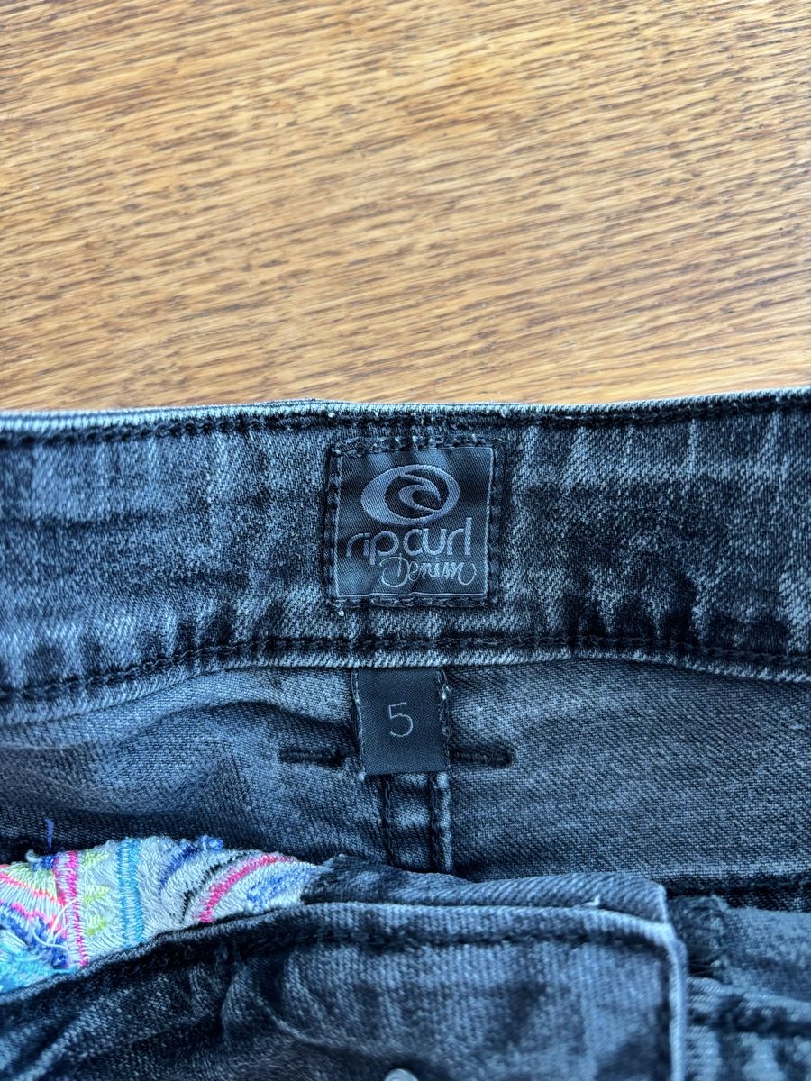 Pantalons: Shorts – D'occasion à Tagelswangen par irene.aravena 2
