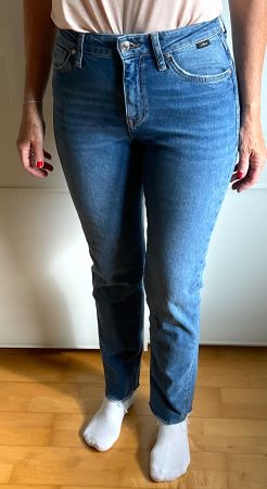 Jeans Mavi