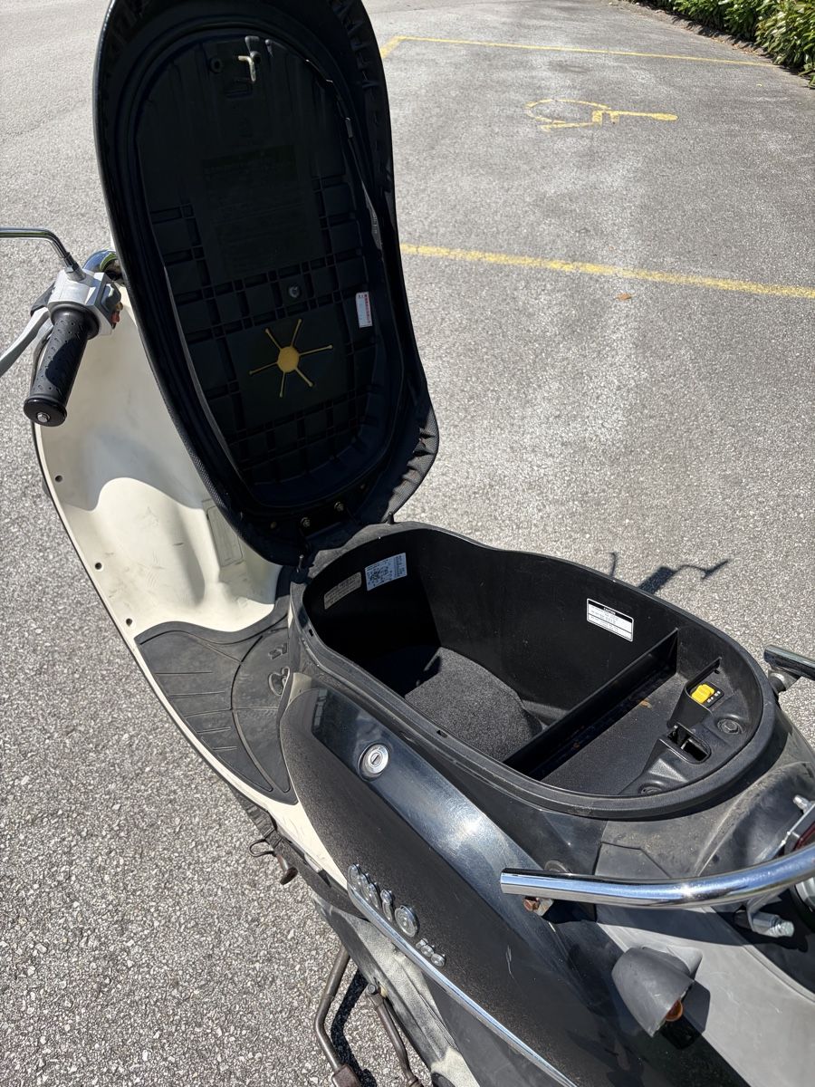 Sym Scooter: SYM Mio 100 – Usato da Vétroz venduto da fre_b2fh 4