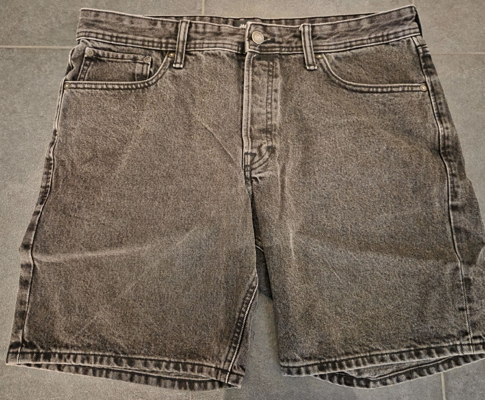 Jack & Jones Jeans: Jack & Jones Shorts, Gr. XL – Usato da Konolfingen venduto da Siggi_wulle