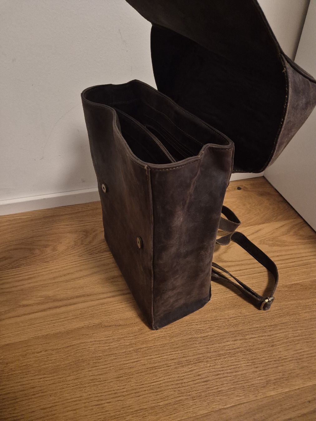 Zaini: Lederrucksack – Usato da Zürich venduto da luzuwi 4