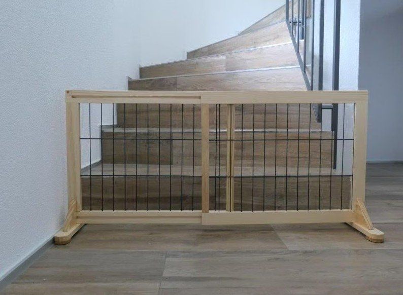 Gabbie, trasporto & Sicurezza: DEEK Hunde-Absperrgitter "Wally" (26070120PL) – Nuovo e nell'imballaggio originale da Zürich venduto da fundsachenverkauf 1