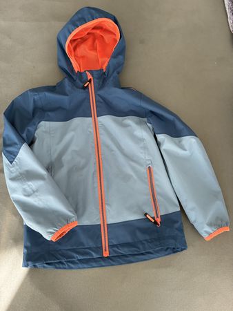tolle Regenjacke Gr 128 CMP