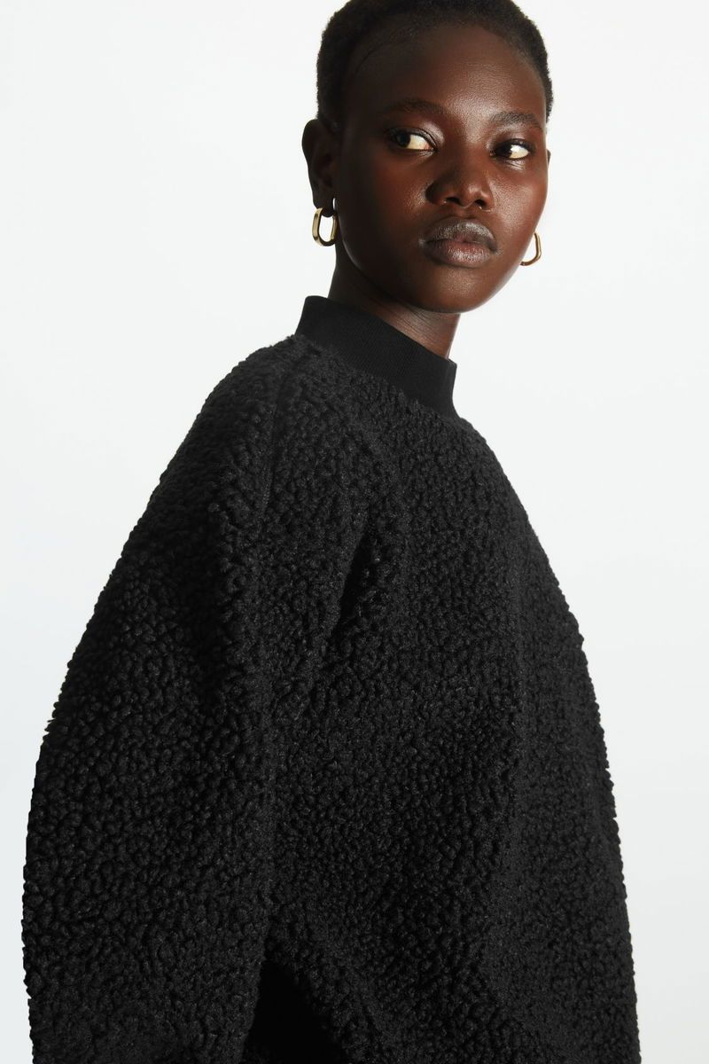 Cos Pullover & Sweatshirts: Pull Teddy COS noir – Neu (gemäss Beschreibung) aus Prilly von ste_fani 3
