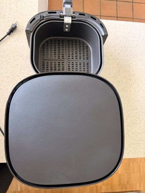 Philips Küchengeräte: AIRFRYER PHILIPS  ESSENTIAL -  XL – Neu (gemäss Beschreibung) aus Dübendorf von kerstinbrisbane 5