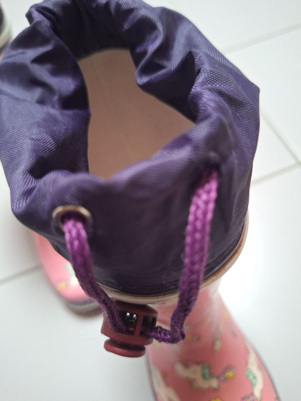 Schuhe für Mädchen: Regenstiefel Grösse 29 – Gebraucht aus Sissach von not_c2zq 3