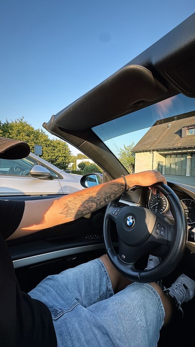 BMW Autos: 320i e93 – Gebraucht aus Tann von dim_2n9c 2