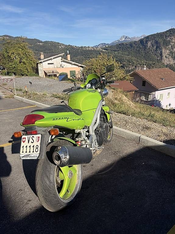 Route: Belle speed triple – D'occasion à Ayent par Gaston65 3