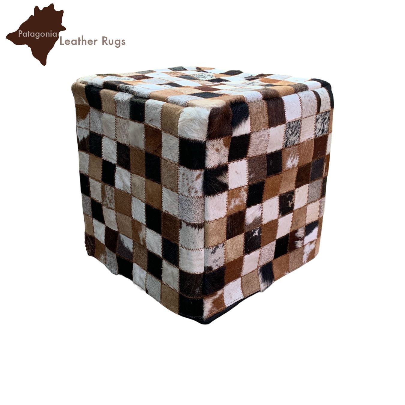 Sgabelli: Kuhfell Hocker patchwork – Nuovo e nell'imballaggio originale da Arbedo venduto da patagonialeatherrugs