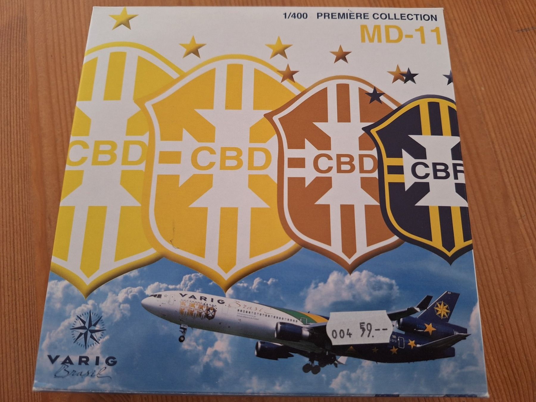 Modellbausätze & Standmodelle: Varig MD-11 1:400 – Gebraucht aus Sargans von nicsam1815