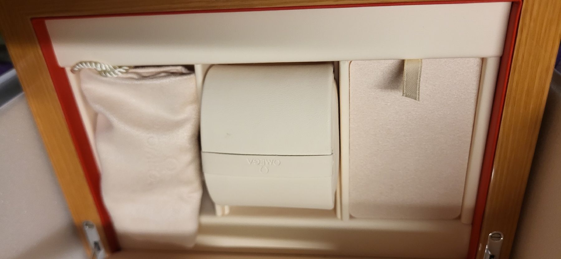 Scatole porta orologi: Omega Seamaster/Speedmaster-Uhrenbox – Usato da Boll venduto da BollArtAntik 9