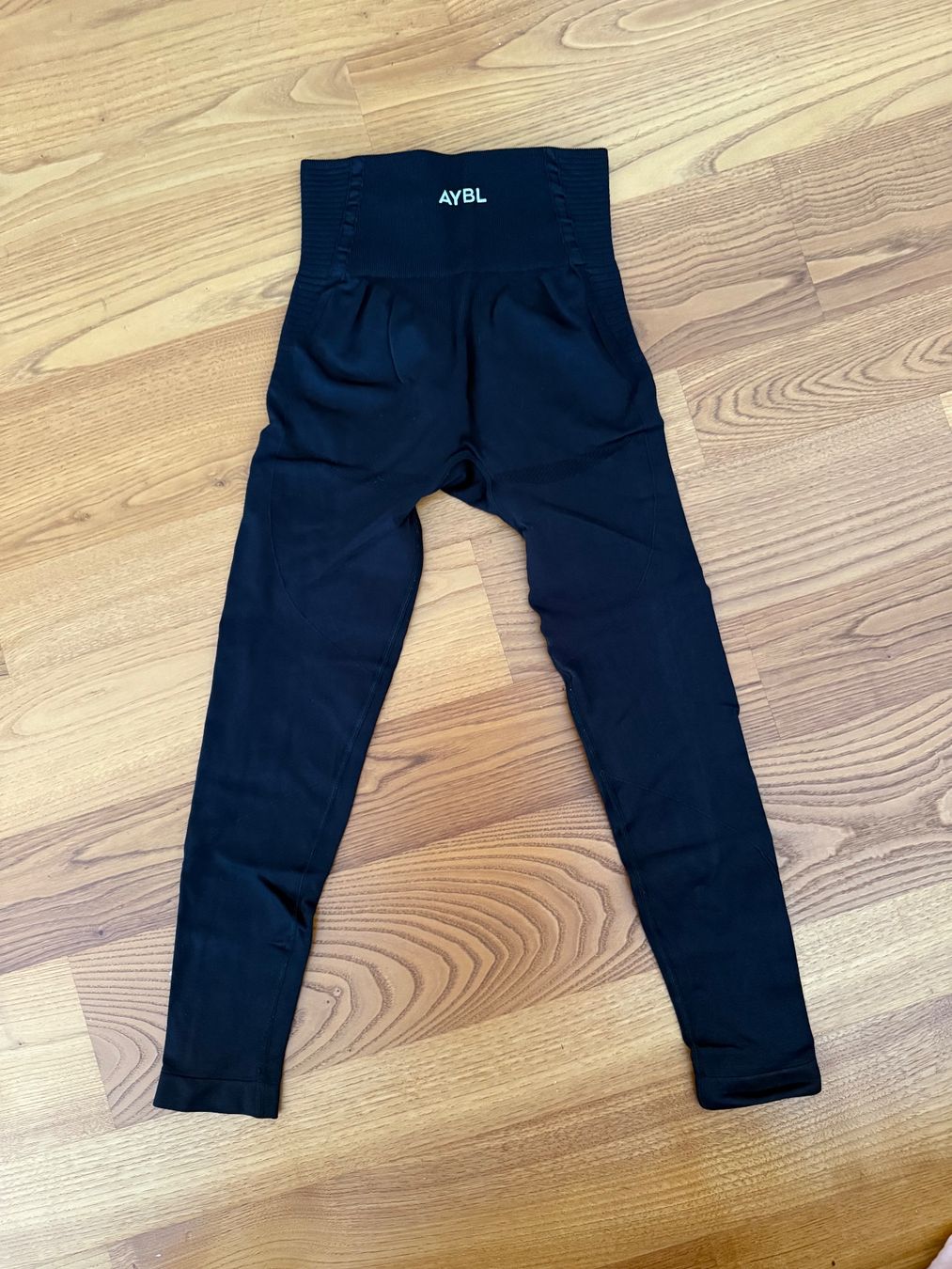 Aybl Leggings: Leggings AYBL, size XS – Usato da Sissach venduto da laura.x4 2