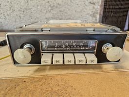 Vecchio autoradio Blaupunkt per VW o Porsche o simili