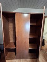 ARMOIRE AVEC PENDERIE 3 PORTES