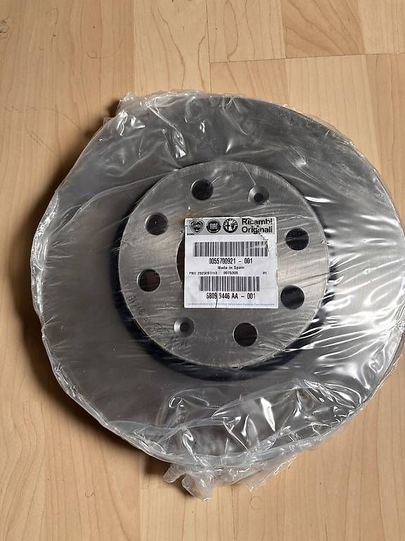 Alle Autoersatzteile: Bremsscheibe Fiat Punto Evo – Gebraucht aus Zollikofen von noa_gw5d 1