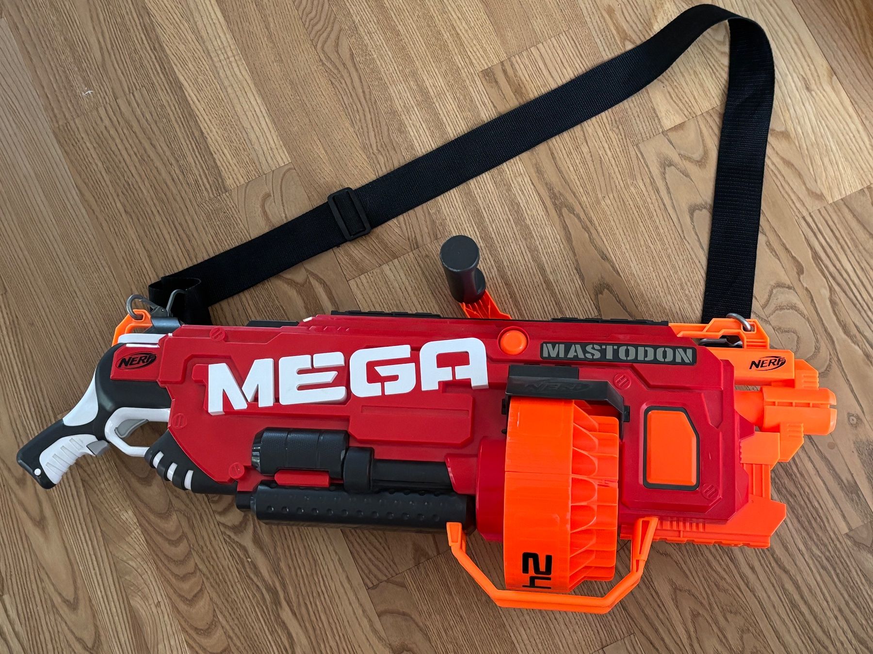 Nerf Jouets: Mastodon Mega Nerf gun – D'occasion à Therwil par f5mj8