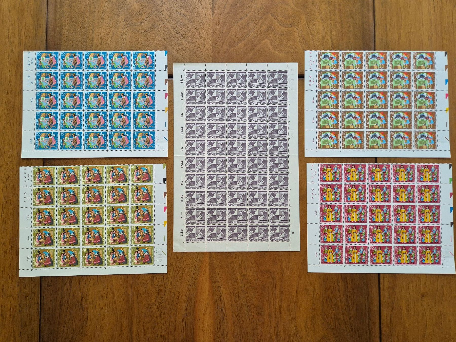 Tous les timbres: Frankaturware 100 CHF. GRATISLIEFERUNG ! – Neuf (Voir description) à Horgen par frankatur
