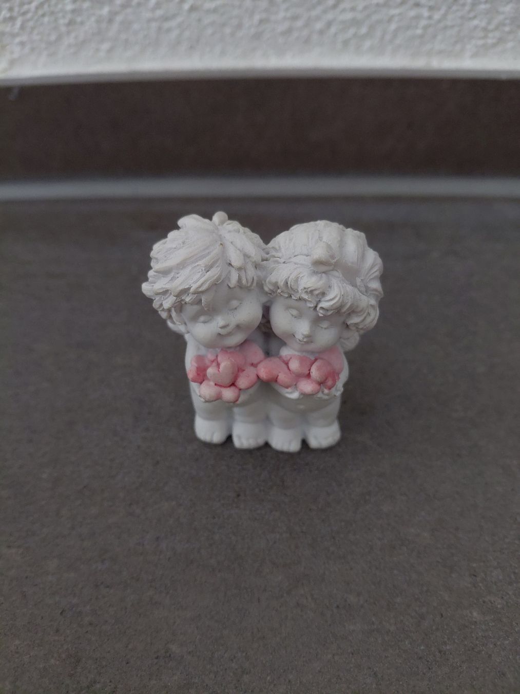 Tutte le decorazioni: Engel-Figur aus Keramik, ideal als Deko  – Usato da Schötz venduto da chr_khn7