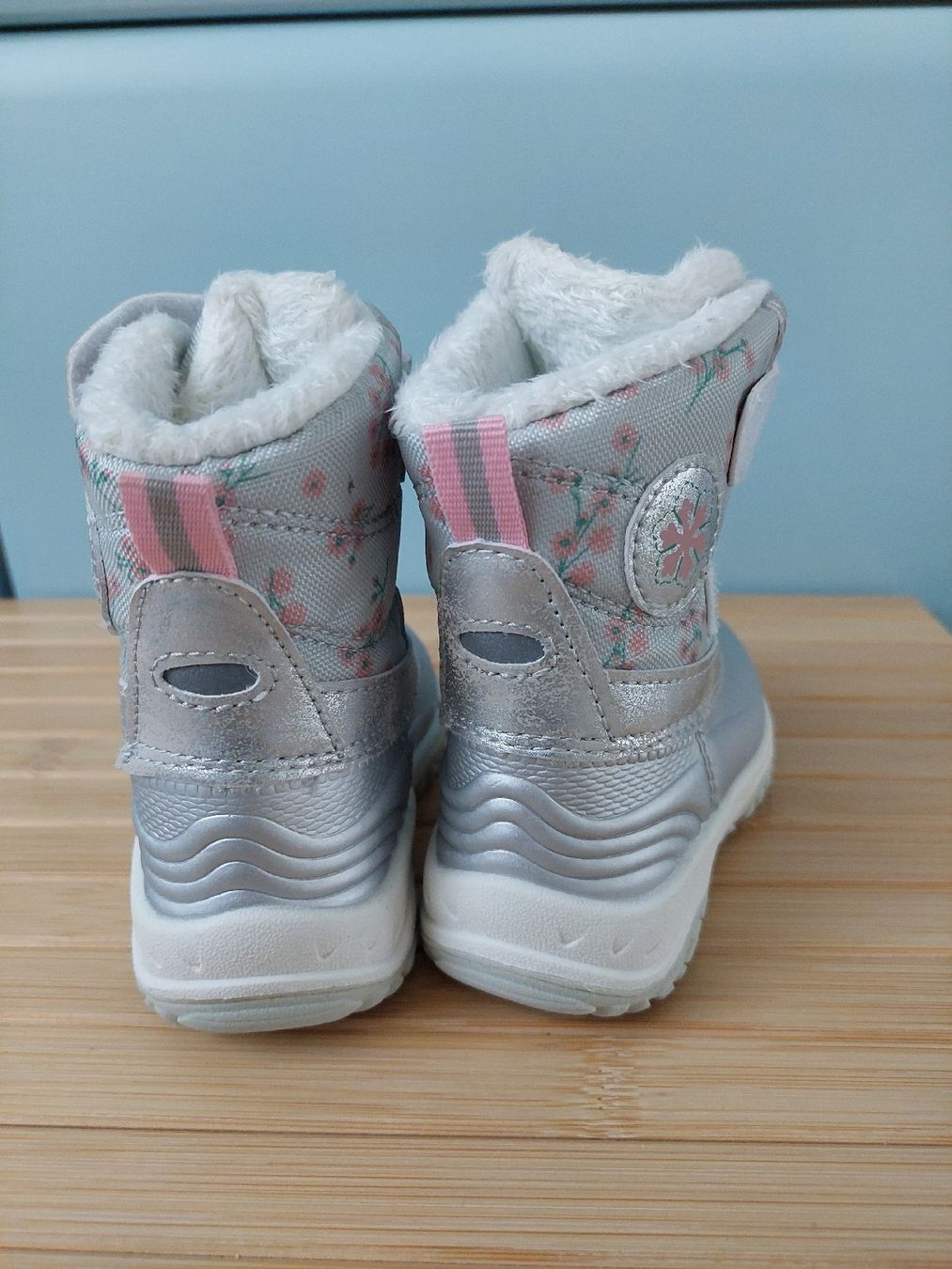 Scarpe per ragazze: Winterschuhe - Gr. 20 – Nuovo (secondo la descrizione) da Salmsach venduto da TomGi01 1