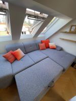 Grosszügiges Ecksofa mit Bettfunktion in blaugrau