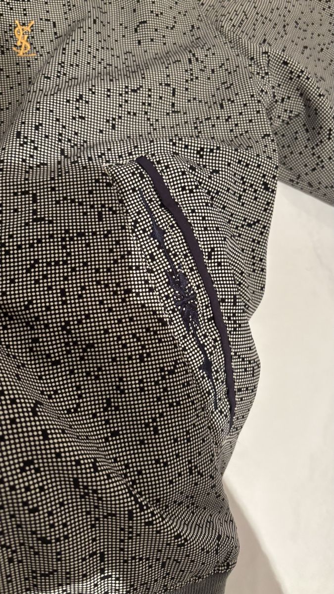 Saint Laurent Giacche: Yves Saint Laurent Jacke  – Nuovo (secondo la descrizione) da Dietikon venduto da rap_5byd 2