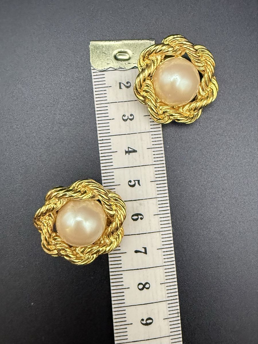 Ohrringe & -stecker: Vintage-Ohrringe Cabouchon Paris - Goldfarben – Gebraucht aus Lamone von LaCantinaMagica 8