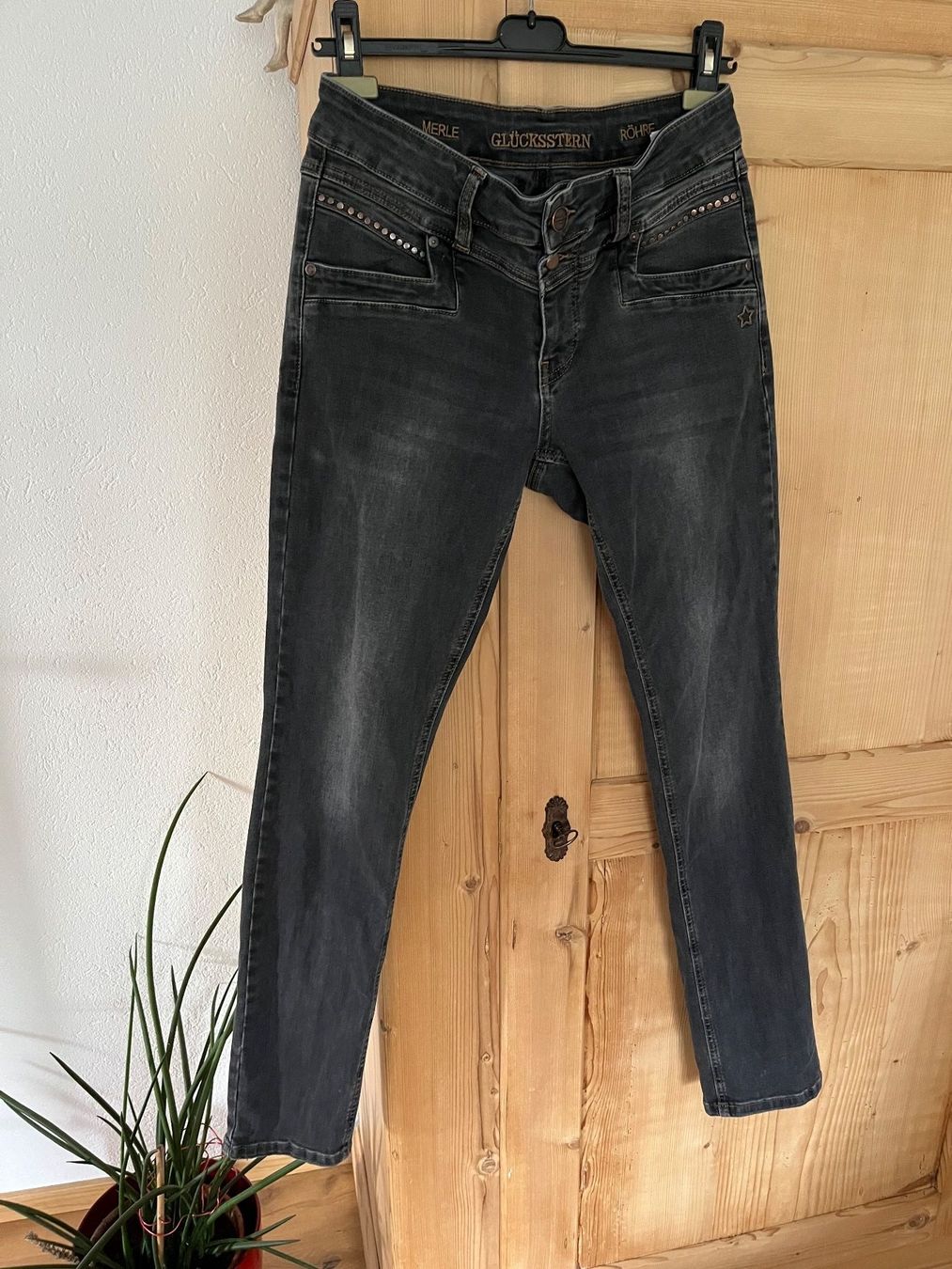Jeans: Jeans „Glücksstern“ – Usato da Montlingen venduto da Giardini13