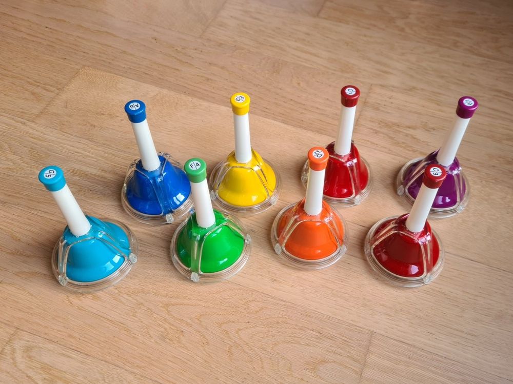 NVOQILIN Musik Handglocken Set - 8 Noten Bunte Glocken Für Kinder & Musikunterricht