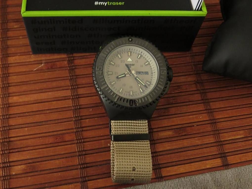 Traser Orologi: Traser P69 Black Stealth Sand Uhr – Nuovo (secondo la descrizione) da Pratteln venduto da lupo_cattivo 2