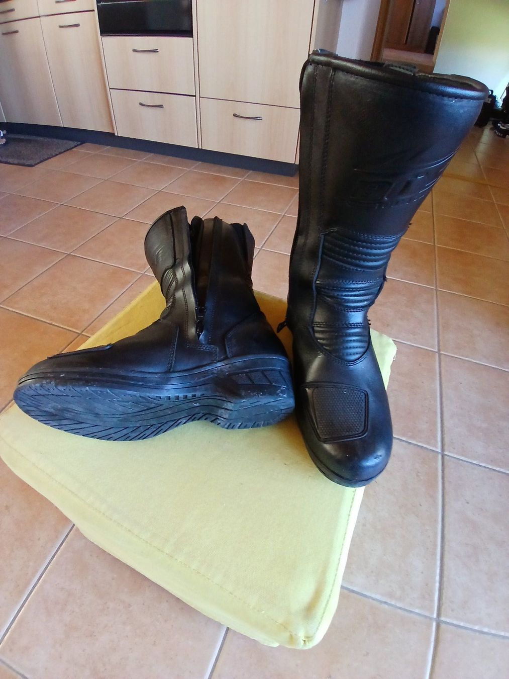 Damenschuhe: Motorradstiefel Damen  Büse  Gr.38 – Gebraucht aus plasselb von Superseve1 2