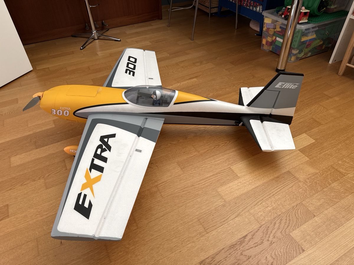 E-Flite RC Modellbau: Eflite Extra 300 – Gebraucht aus Bremgarten b. Bern von tf1_6hl9 1
