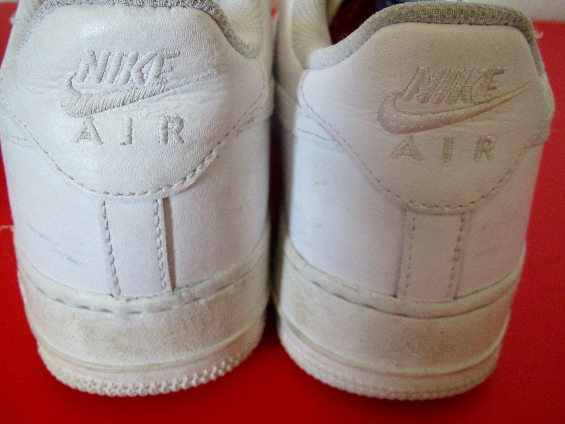 Nike Scarpe da uomo: SNEAKER NIKE  38,5. N' 18 – Usato da Murten venduto da Selliot 2