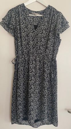 Kleid, Gr.38, in Schwarz/Weiss/Grau