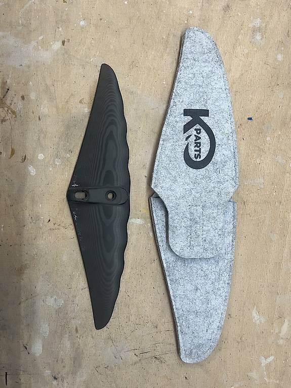 Tavole da surf e di nuoto: Foil stabilizers – Usato da Biel/Bienne venduto da manGGouste 4