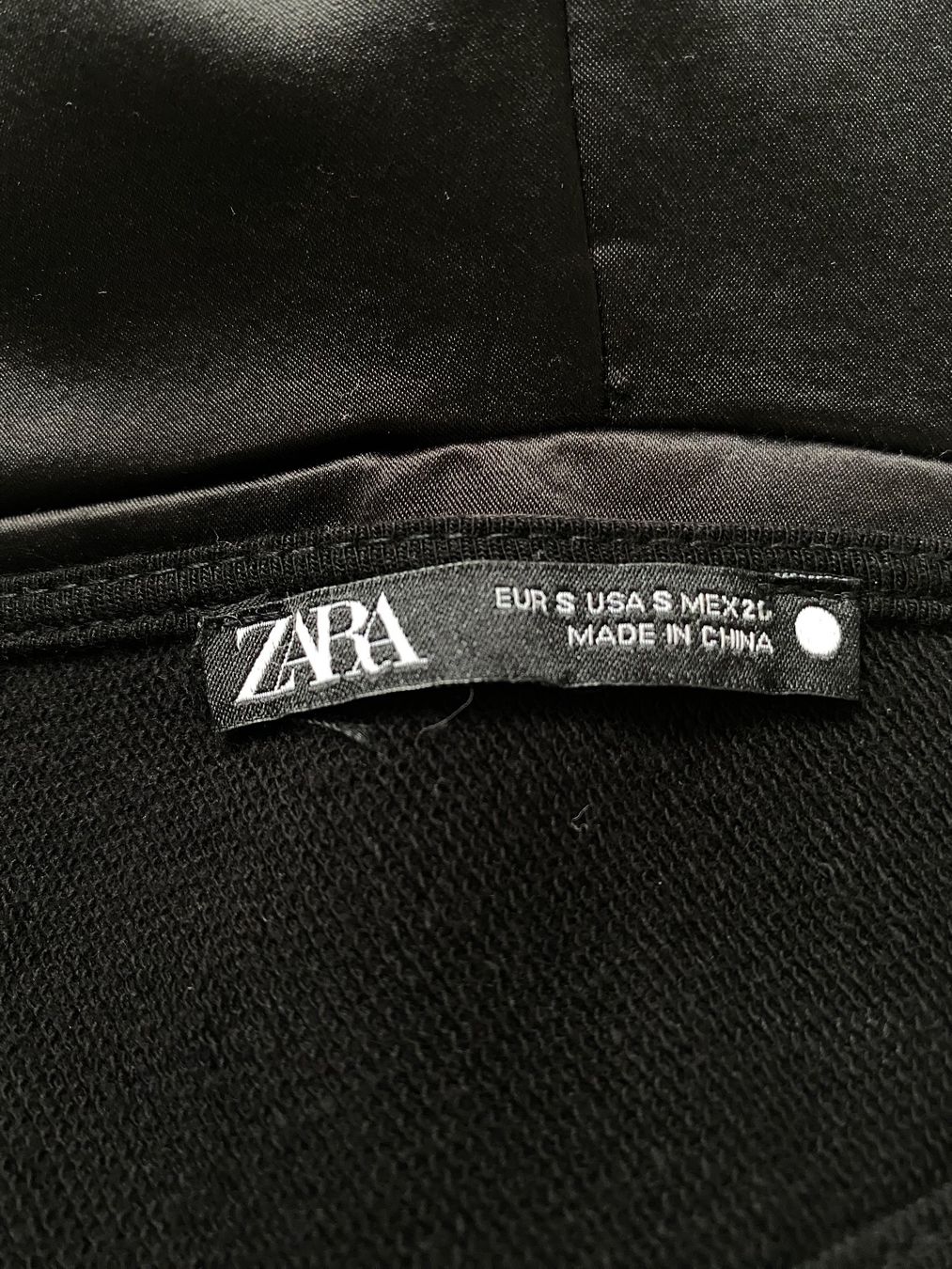 Zara Tops: ZARA Top  - neu - – Neu (gemäss Beschreibung) aus Jona von vanessasupermarket20 5